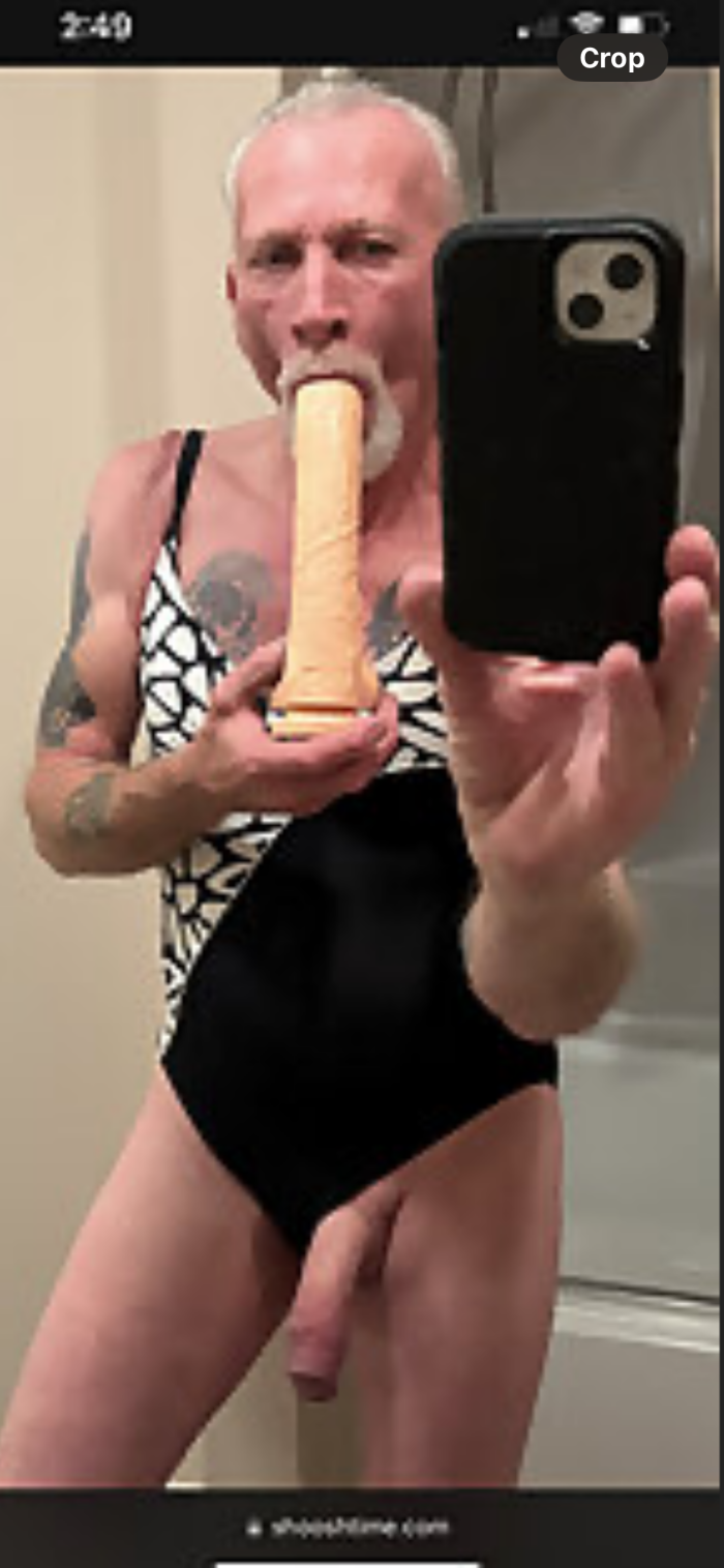 I would love my wife to watch guys fuck my mouth