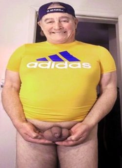 Jorge Rodriguez a homosexual man exposing his tiny cock