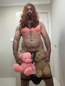 Australian sissy faggot Sammy Disgusting loser