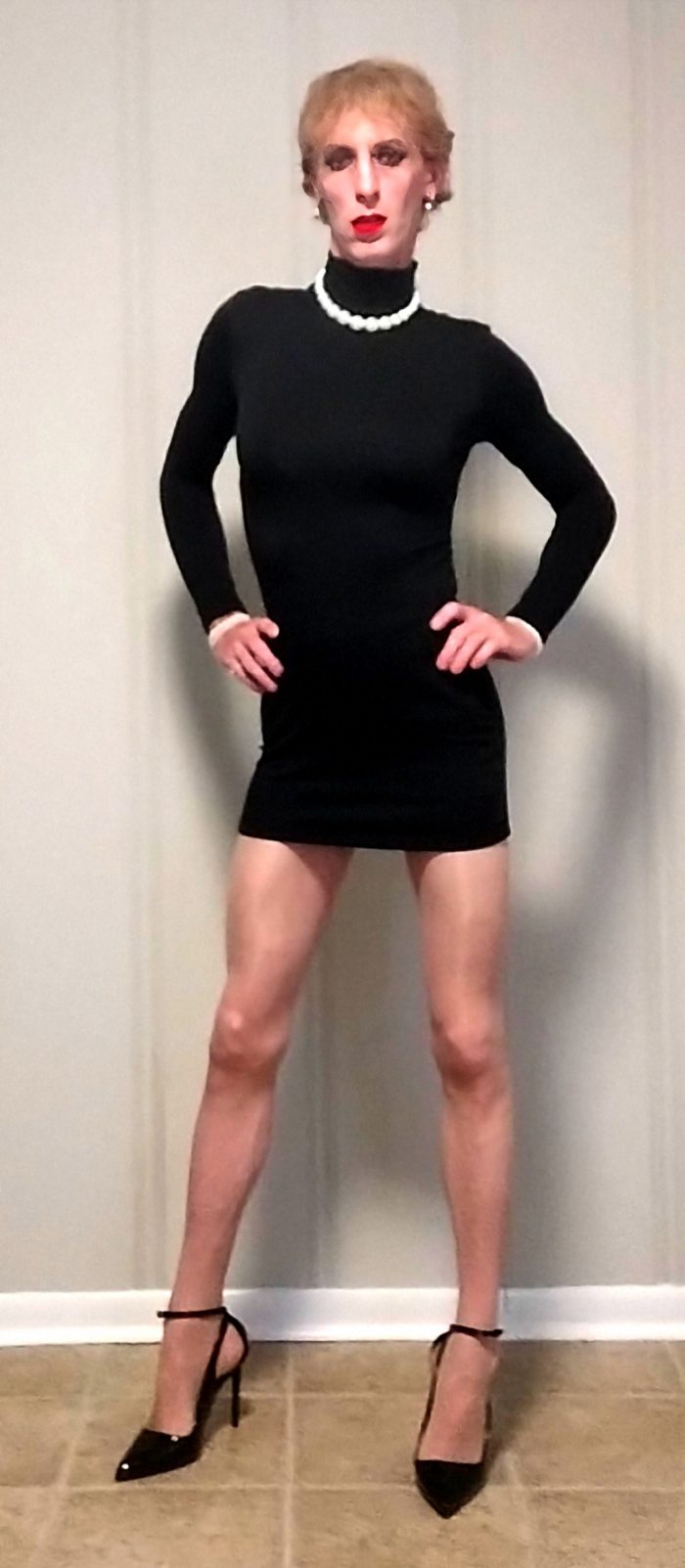 Sexy Redhead Babe Terry Watson