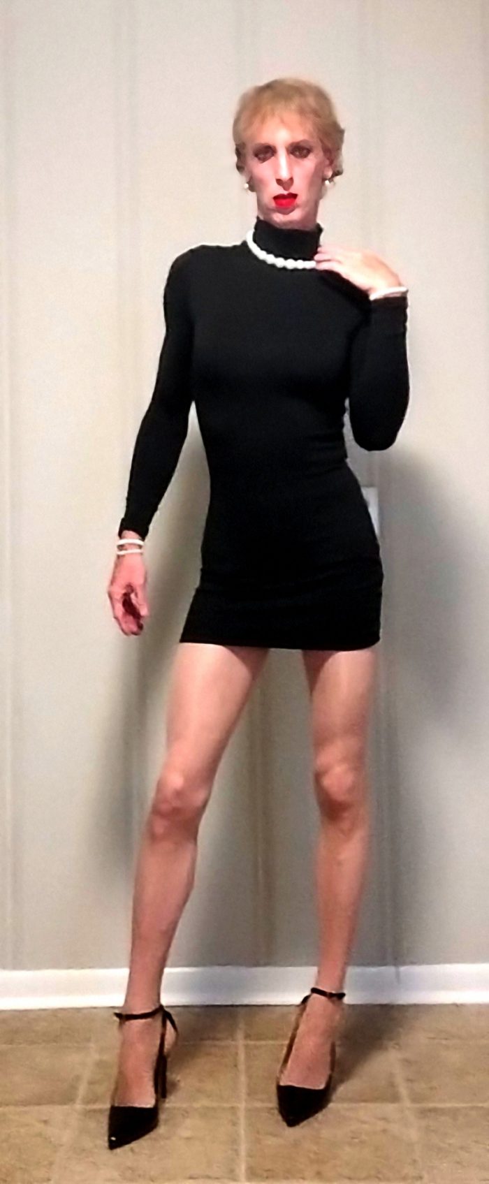 Sexy Redhead Babe Terry Watson
