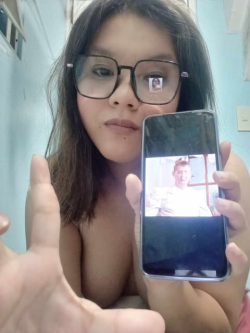 Mistresss selfie with sissy fag little pervert 😆 love to expose it I enjoy and it’s fun 😊  ...