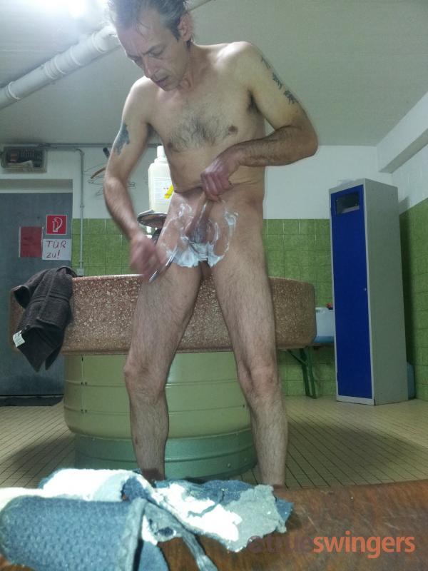 NEED TO BE EXPOSED! ANYBODY ABLE TO DO?