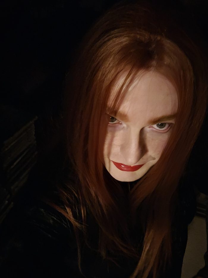 To qoute Rob Halford ” bend the arrow out of line”💋💋