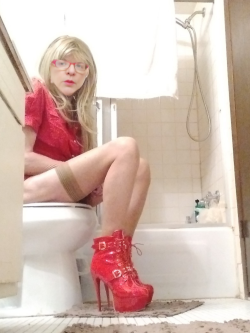 Tvcarole sissy faggot 💕