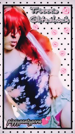 Piggy🐷Panties panty peek
