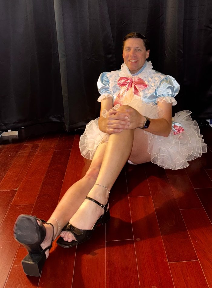 I am a gay sissy faggot