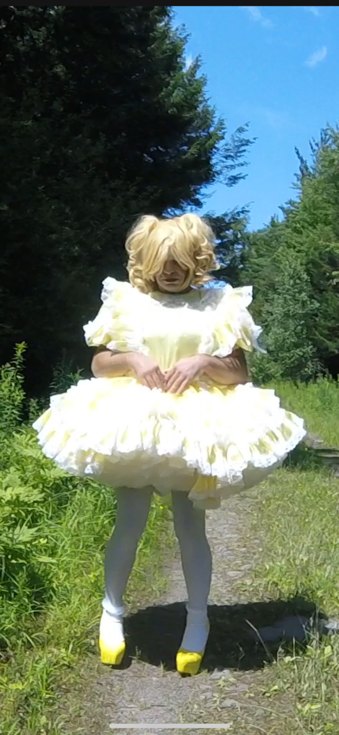 Sissybrianna’s outdoor exhibit