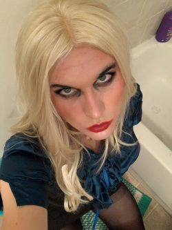 Sissy CUM SLUT 4 life
