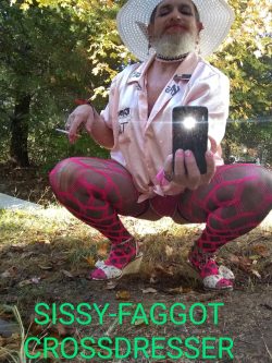 COCKBREATH TRAVIS DEAN CAUSEY LOVES TO CROSSDRESS!!!!