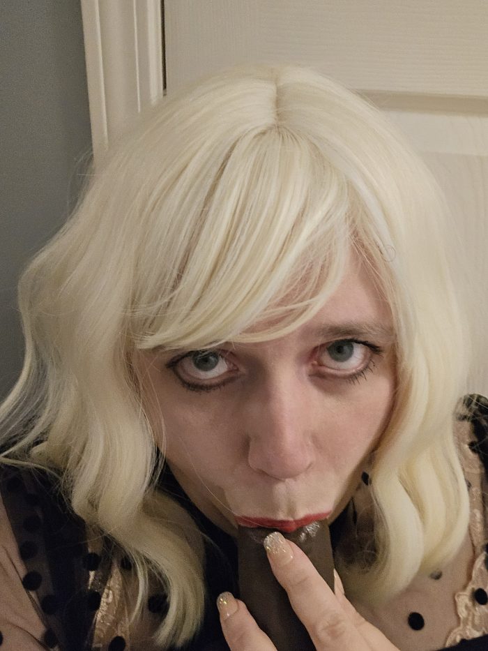 Sissy Alexis Rayne June pics