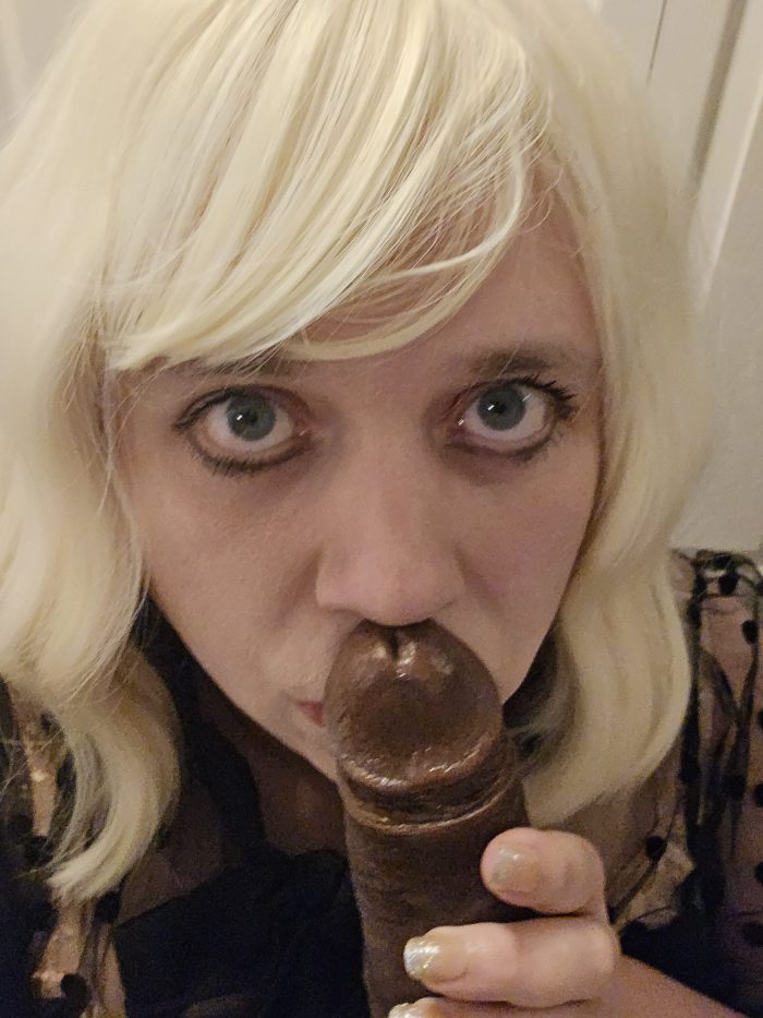Sissy Alexis Rayne June pics