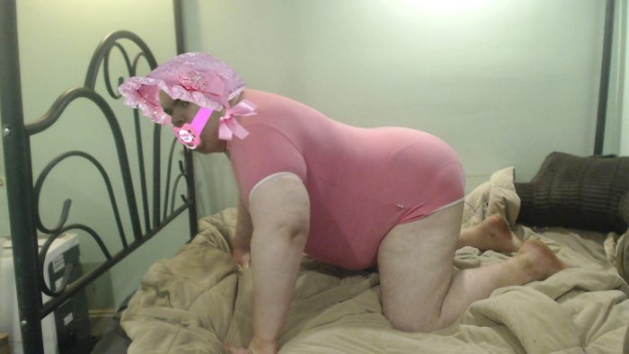 FatAssSmallDicks is a big VIRGIN adult baby. Fat stinky unemployed lives with family. Overall loser