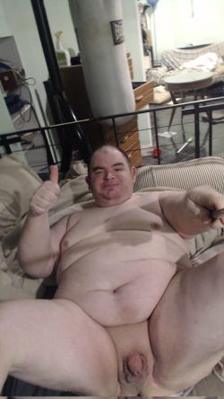 FatAssSmallDicks tint little small penis. Laugh, how can someone so big hsve sonething so small