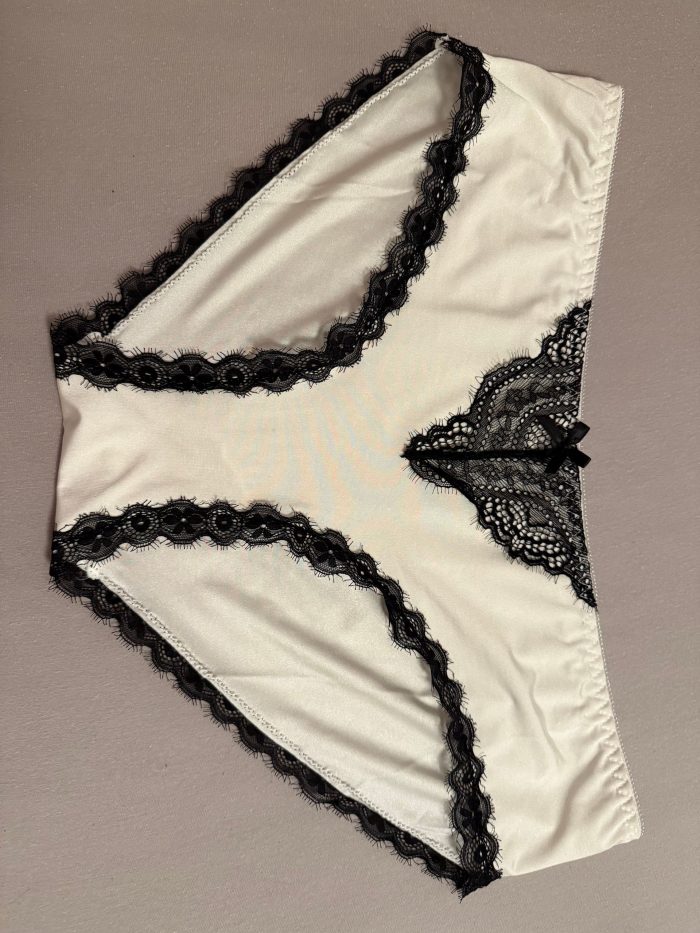 Chubby MILF’s Stolen Panty
