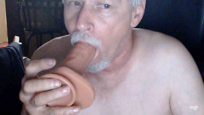 Sean Carey SISSY shemale cockwhore faggot