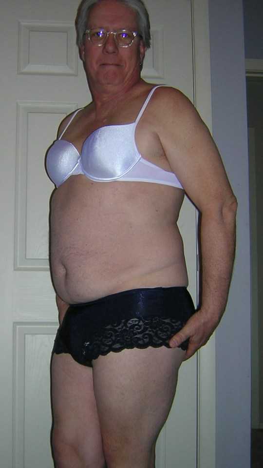 Sissy Markie Cotton in drwg and linferie. Being a natural sissy boi