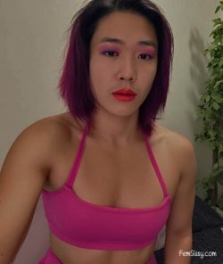 Asian fairy femboy loves dressing girly and wearing makeup