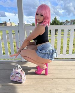 Please put me in such lovely clothes