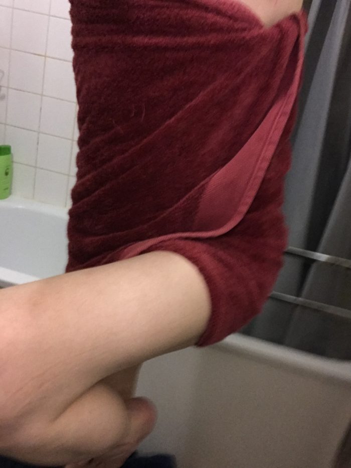 Sissy legs