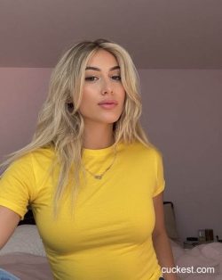Hot blondes rating dicks