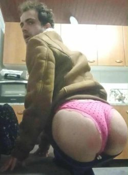 Hello my name its Luís 🤣😂 exposed Forever humilliated faggot